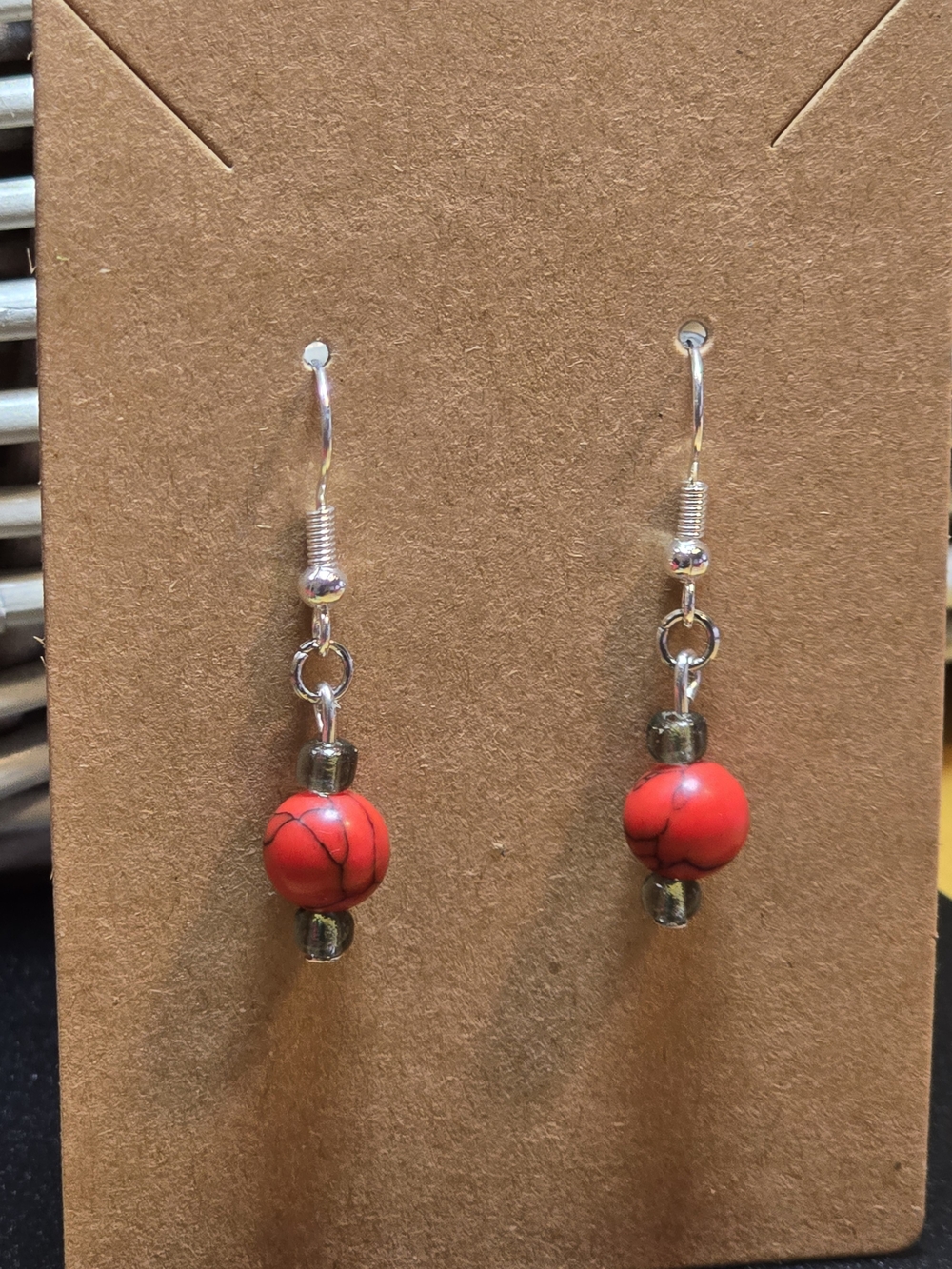 Red Marbled Stone & Bead Dangle Earrings Handmade NWT - Picture 4 of 4